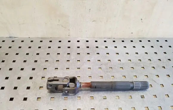 Honda CR-V Steering column universal joint