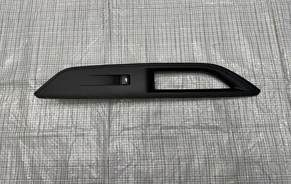 Peugeot 3008 II Quarter vent window switch 9818698277