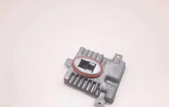 BMW 5 F10 F11 Headlight ballast module Xenon 7237647 W003T20071