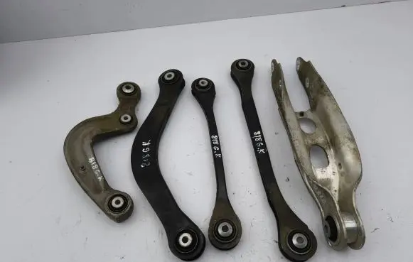Audi A5 Rear upper control arm/wishbone