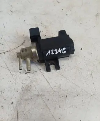 Volvo XC90 Turbo solenoid valve 72190329 30637231