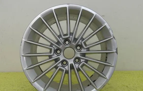 Audi A3 8Y R17 alloy rim 8Y0601025B