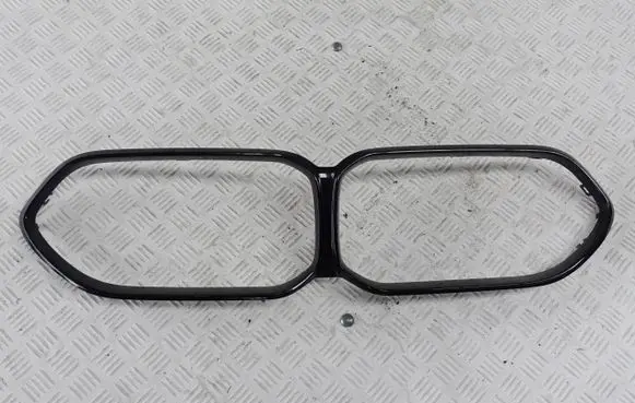 BMW 2 F44 Front bumper upper radiator grill 8080494