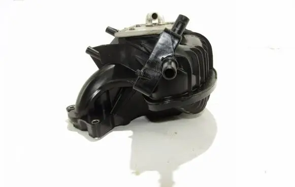 Volkswagen Golf VI Intake manifold 03f145749b