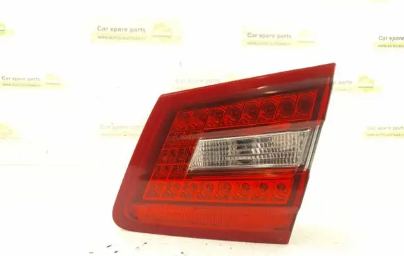 Mercedes-Benz E W212 Tailgate rear/tail lights 2128201064 A2128201064