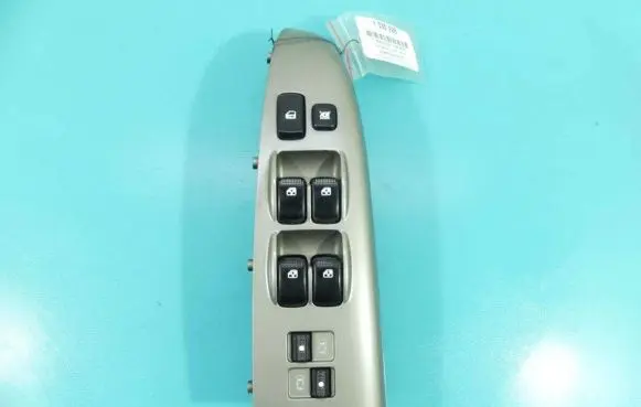 KIA Carnival Electric window control switch 93570-4D3200T IMPRK1330928