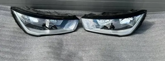 Audi A1 Headlights/headlamps set 8XA941003 8XA941004
