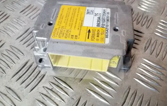 Mitsubishi ASX Airbag control unit/module 8635A215