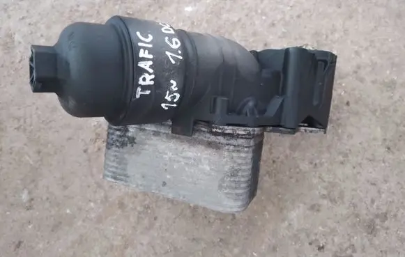 Renault Trafic III (X82) Oil filter mounting bracket 