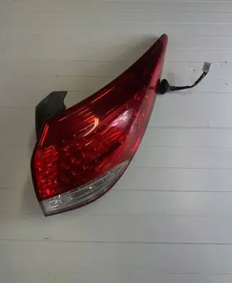 Hyundai i40 Rear/tail lights 92402-3Z0