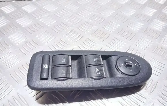 Ford Kuga I Electric window control switch 8M5T14132AC