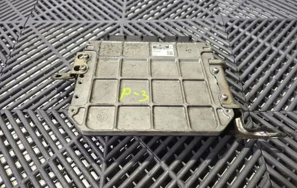 Toyota Auris 150 Engine control unit/module 896610Z250 MB2754001721