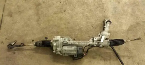BMW 1 E81 E87 Steering rack 6793454