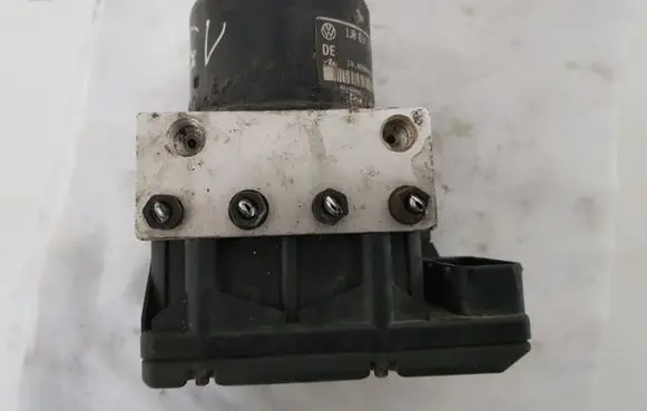 Volkswagen Golf IV ABS control unit/module 1J0907379G 1J0614117C