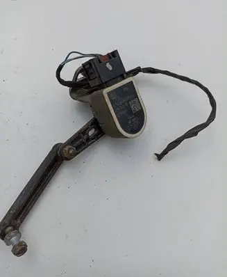 BMW 7 F01 F02 F03 F04 Headlight/headlamp level sensor 6784075 25916010