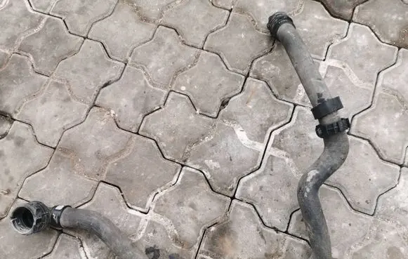 Peugeot 3008 II Engine coolant pipe/hose NSC282290 HSR23021