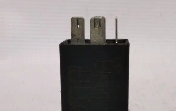 Volkswagen Jetta II Window wiper interval relay 321955531A
