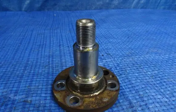 Audi A1 Stub axle 