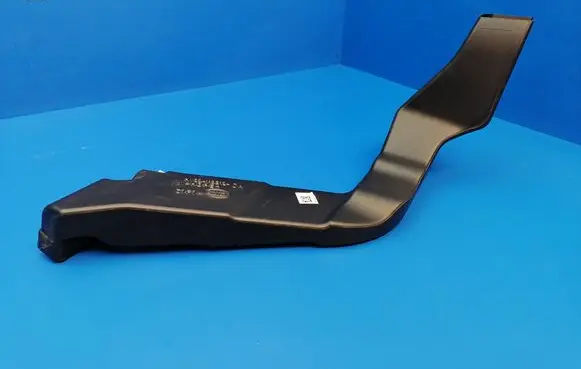 Land Rover Discovery 5 Cabin air duct channel HY32113B12CA