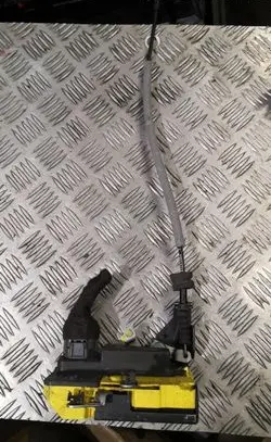 Volvo S60 Front door lock