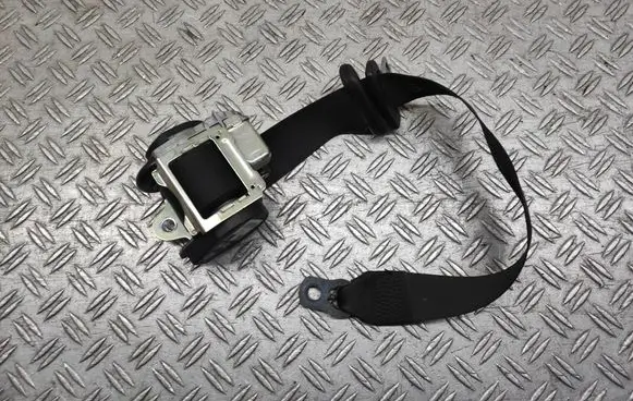 Mercedes-Benz B W245 Rear seatbelt 603332400 042R000 51246