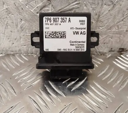 Volkswagen Golf VII Light module LCM 7P6907357A