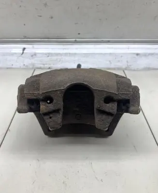 Volvo XC90 Rear brake caliper