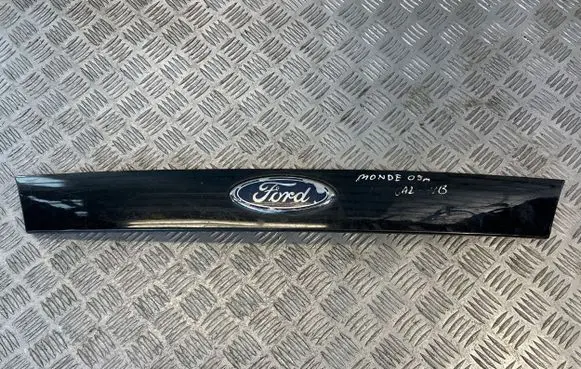 Ford Mondeo MK IV Tailgate trim 7S71402B34A
