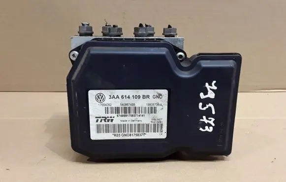 Volkswagen PASSAT B7 ABS Pump 3AA614109BR