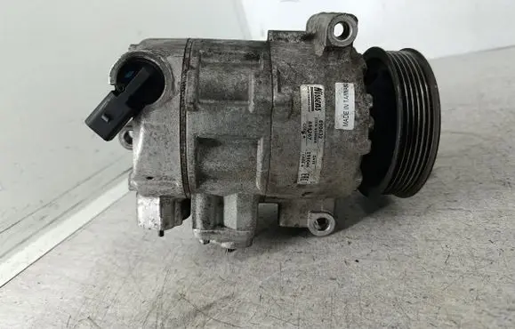 Volkswagen Golf Plus Air conditioning (A/C) compressor (pump) 890632889267