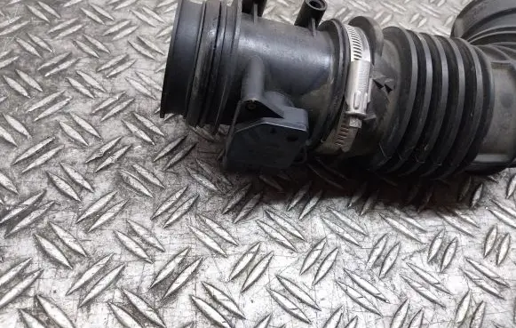 Volvo S60 Air intake hose/pipe