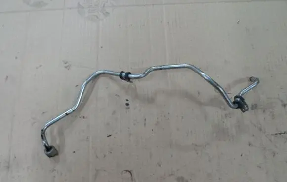 Volkswagen Golf V Turbo turbocharger oiling pipe/hose 170KM