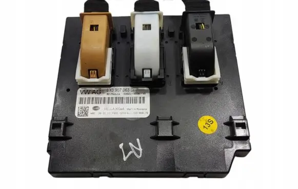 Audi A1 Comfort/convenience module 8X0907063D