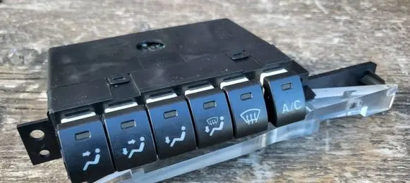 Suzuki Baleno EG Climate control unit 7451064G