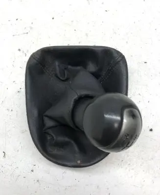 Seat Altea Gear lever shifter trim leather/knob 5P0711113M