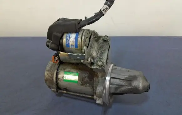 Subaru Forester SJ Starter motor 23300AA701