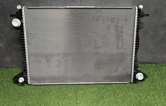 Bentley Bentayga Radiator set 4M0121251M 777162