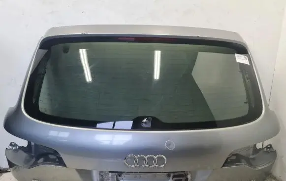 Audi Q7 4L Tailgate/trunk/boot lid