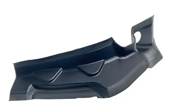 Rear/tail light trim molding