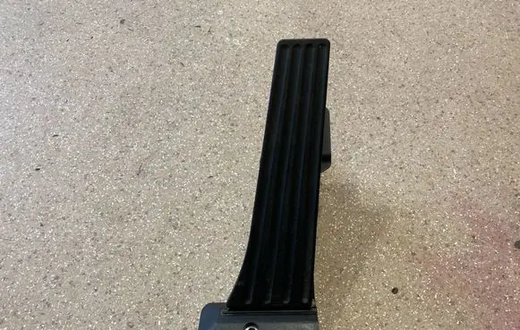 BMW M4 F82 F83 Accelerator throttle pedal 6853175