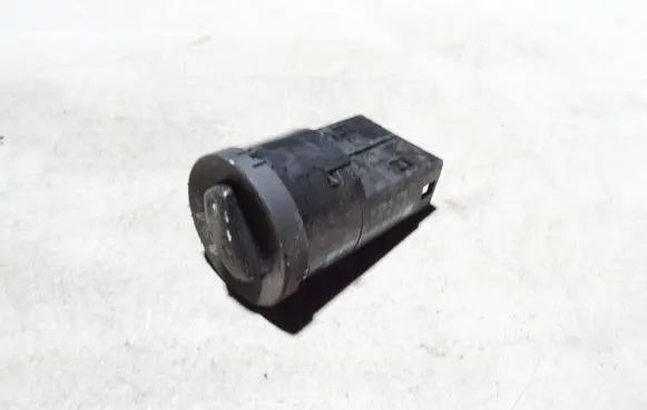 Audi A4 S4 B6 8E 8H Light switch 8E0941531A