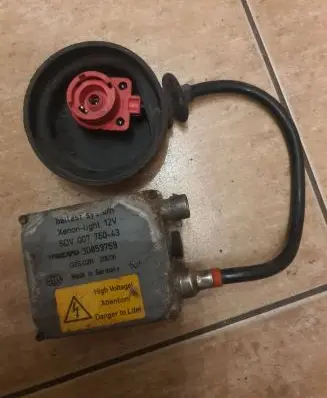 Volvo S40, V40 Headlight part 15449100