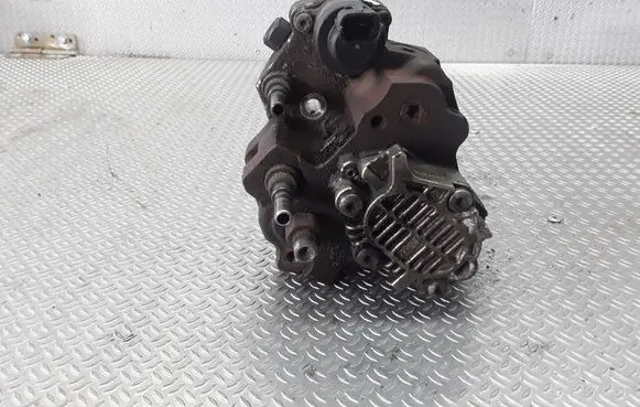 Renault Espace - Grand espace IV Fuel injection high pressure pump 8200170377 0445010033