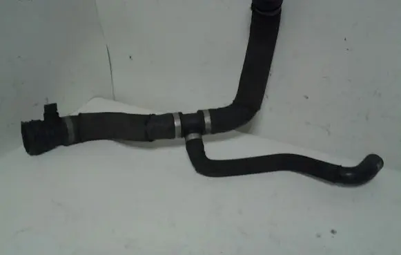 Audi A6 S6 C6 4F Engine coolant pipe/hose 4F0121049A