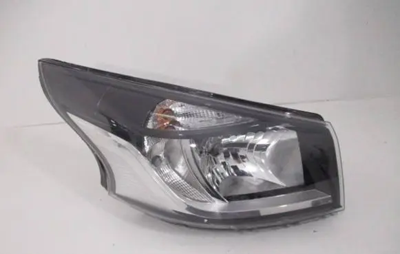 Renault Trafic III (X82) Headlight/headlamp 260101161R