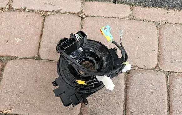 Toyota Camry VIII XV70 Side airbag C59- 33220
