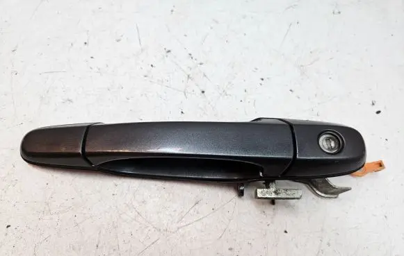 Lexus IS 200-300 Front door exterior handle