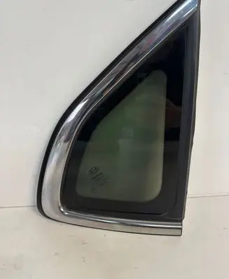 KIA Ceed Rear side window 43R000083 DOT736AS3M35