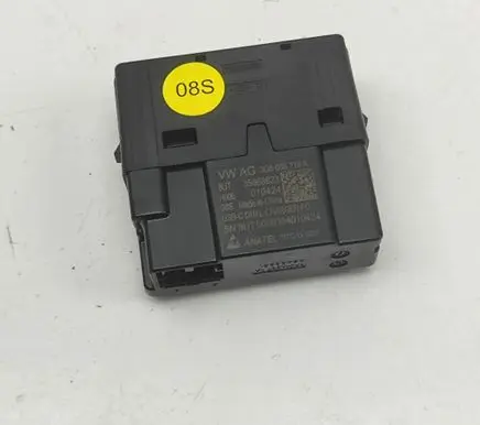 Ford Explorer EV USB socket connector 3G5035718A