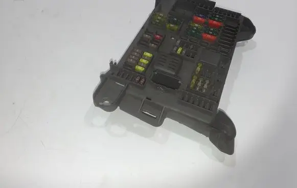 BMW X5 E70 Fuse module
